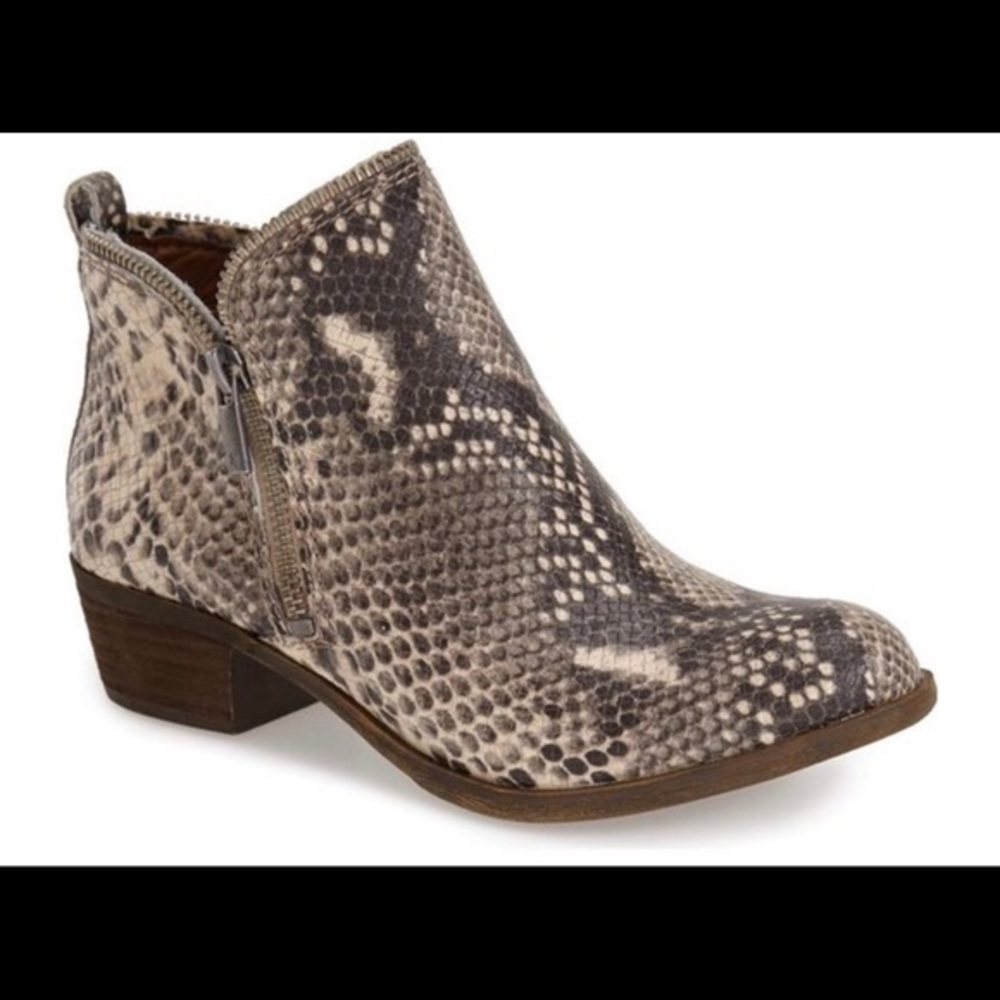 Lucky Brand Snakeskin Booties Zipper Size 6.5